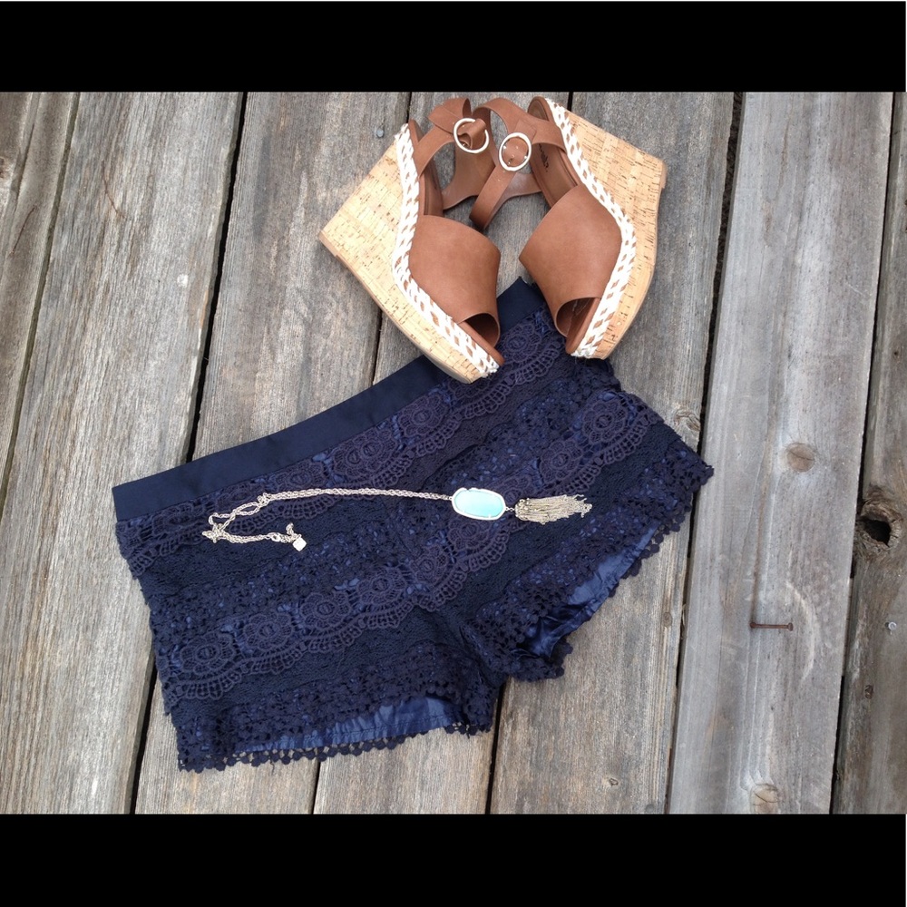 Francesca’s navy blue crochet shorts.